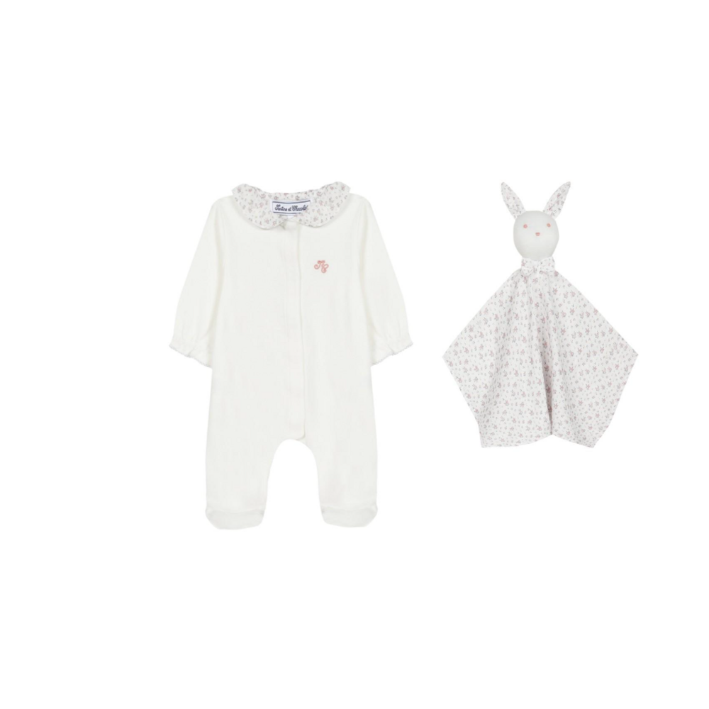 Babypakje in cadeauset met doudou wit