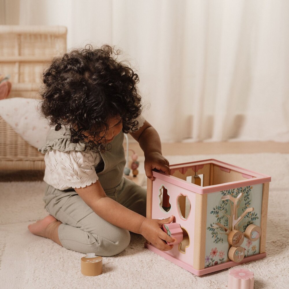 Houten activiteitenkubus Fairy Garden
