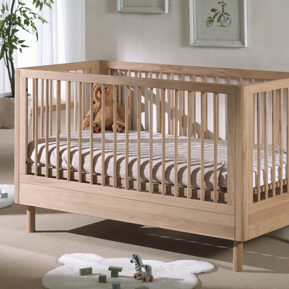 Forrest 2-delige kamer oak (babybed+commode)