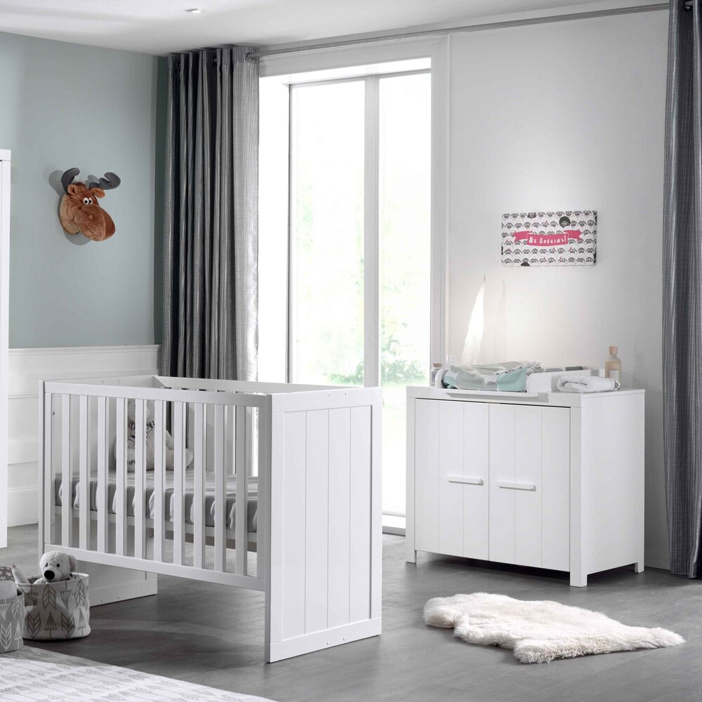 Erik 2-delige kamer (babybed+commode+opzetstuk)