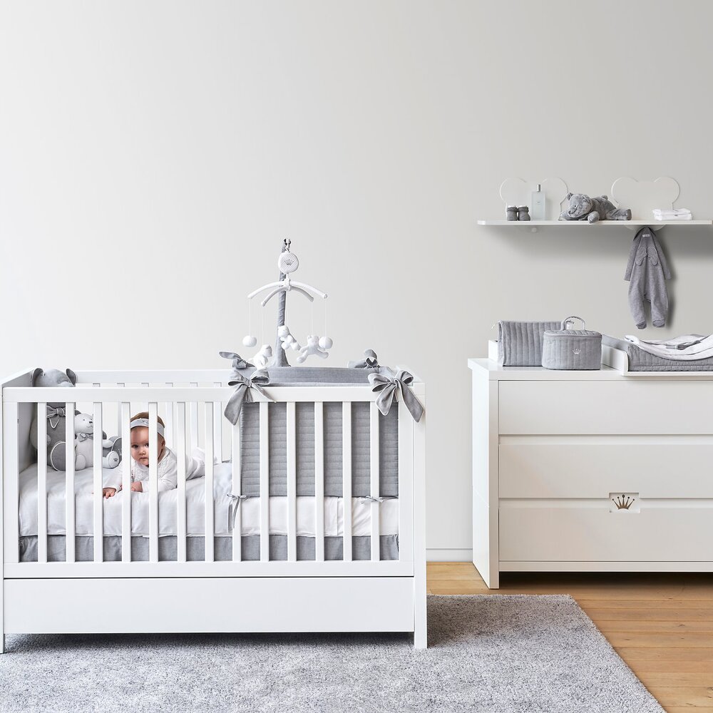 June 2-delige kamer (babybed+commode+extensie)