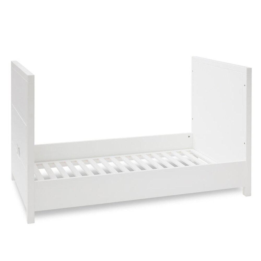 June 2-delige kamer (babybed+commode+extensie)