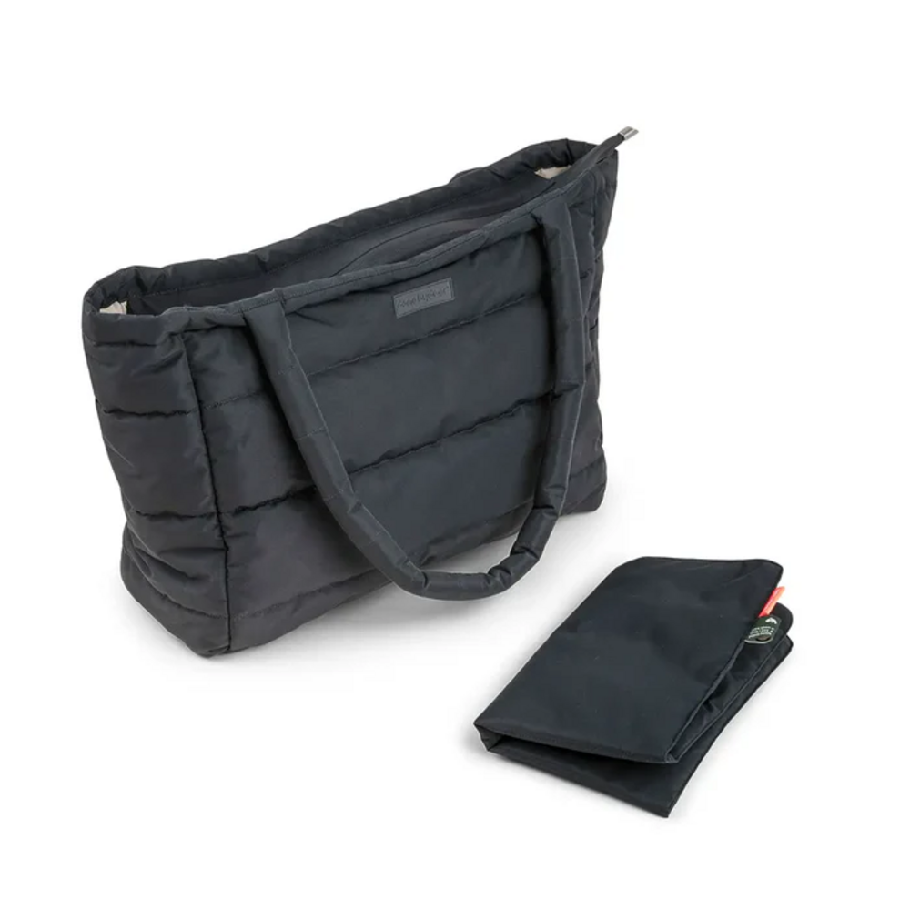Quilted changing tote bag Black