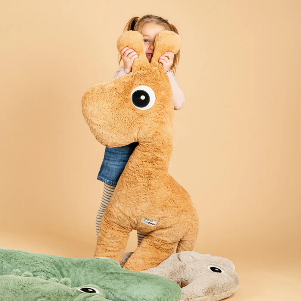 Knuffel groot Raffi Mustard