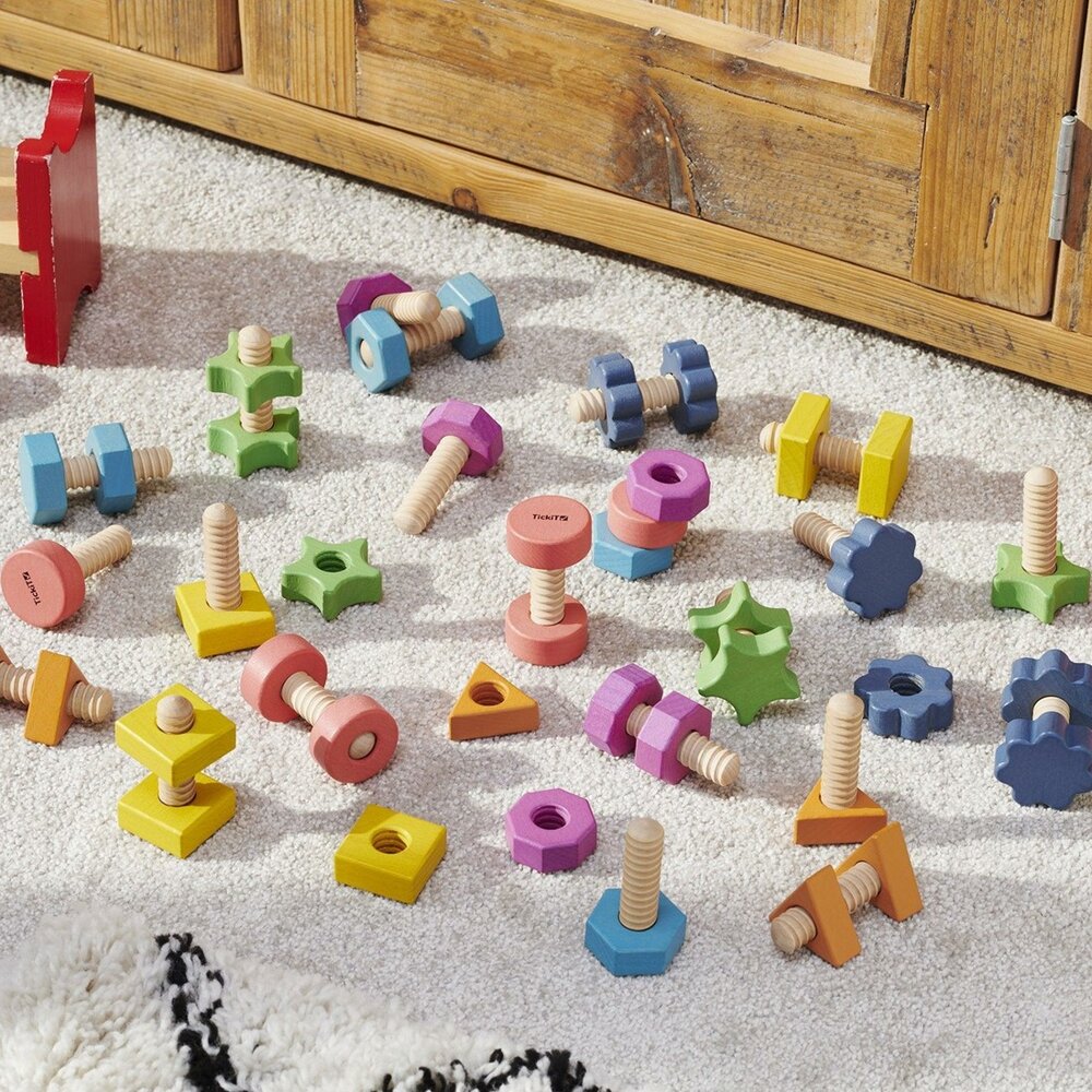 Regenboog Houten Moeren & Bouten 21 stuks