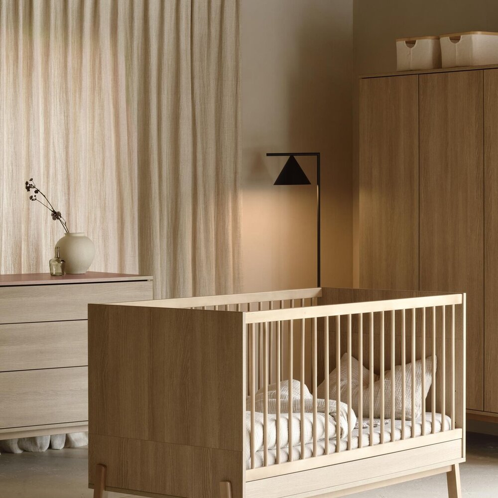Ashi Honey Ash 3-delige kamer (babybed 70x140+commode+extensie+2-deurskast)