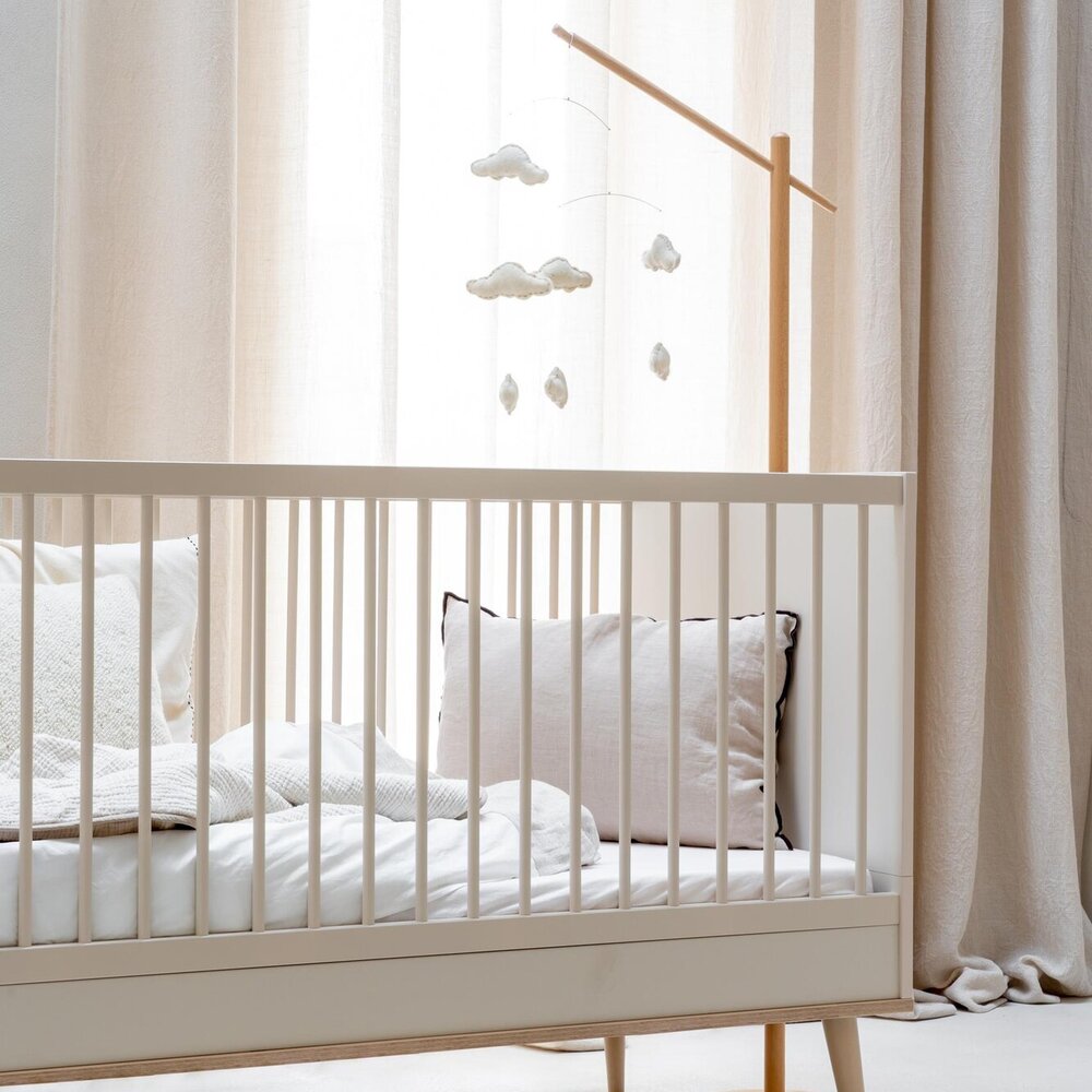 Flow Clay 3-delige kamer (babybed 70x140+commode+extensie+2-deurskast)
