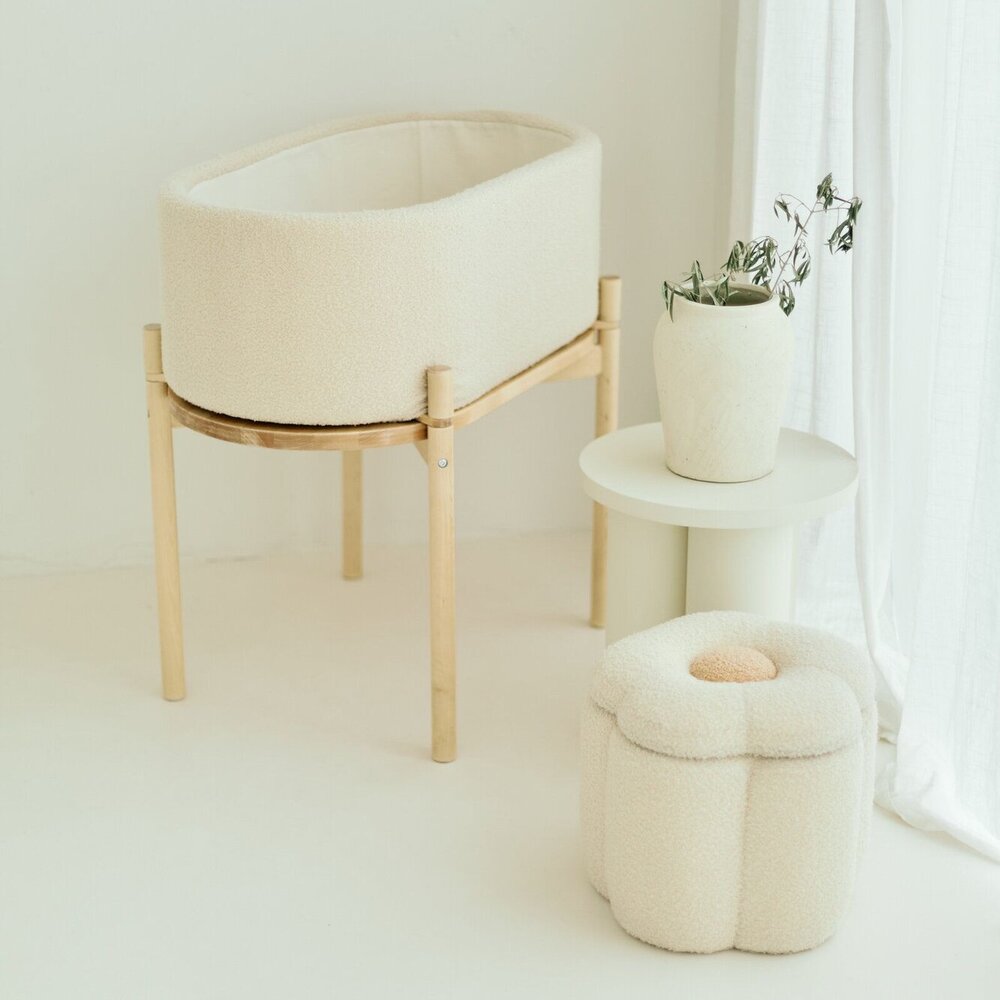 Flower Poef + toybox Off white