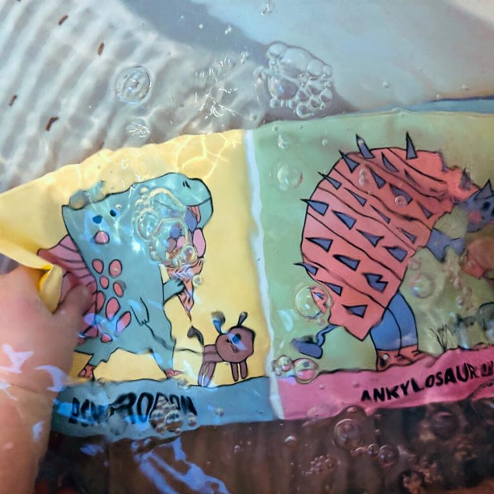 Badboek Dino's magische kleuren