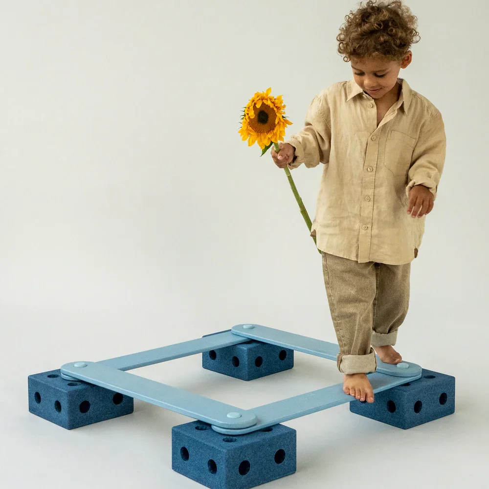 Balance Track Deep Blue / Sky Blue