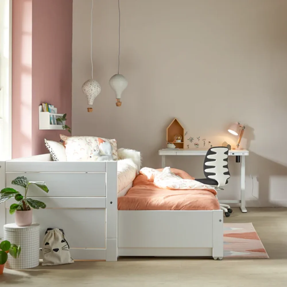 Kajuitbed met logeerbed en bedlade / luxe lattenb. Wit