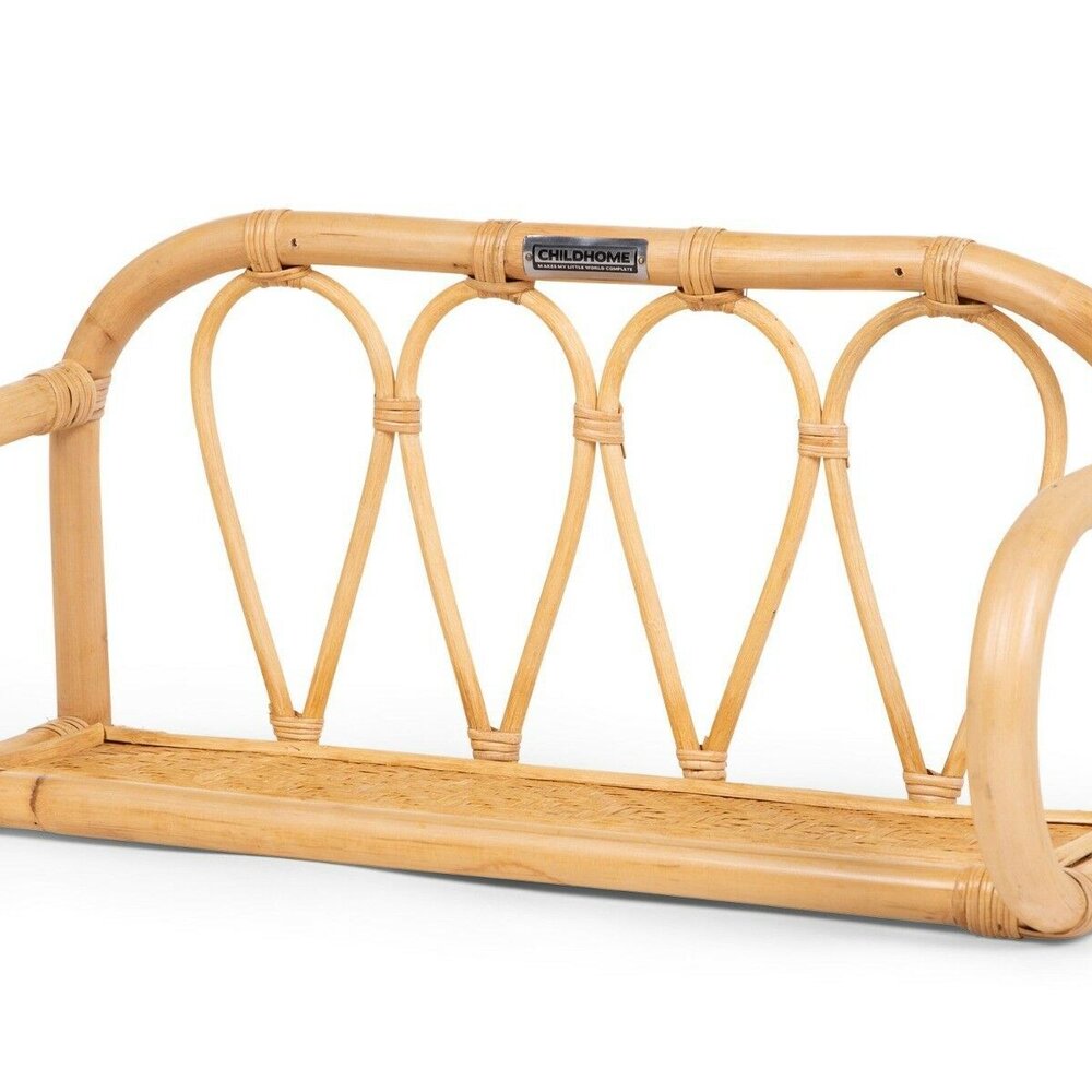 Rattan wallshelf