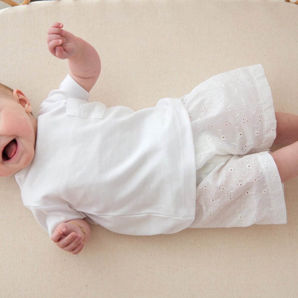 Pyjama Cato T-shirt + zakje + short italian fleec wit