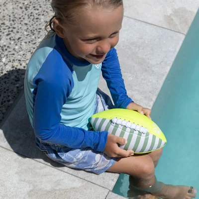 Neoprene voetbal Tides Out Citrus