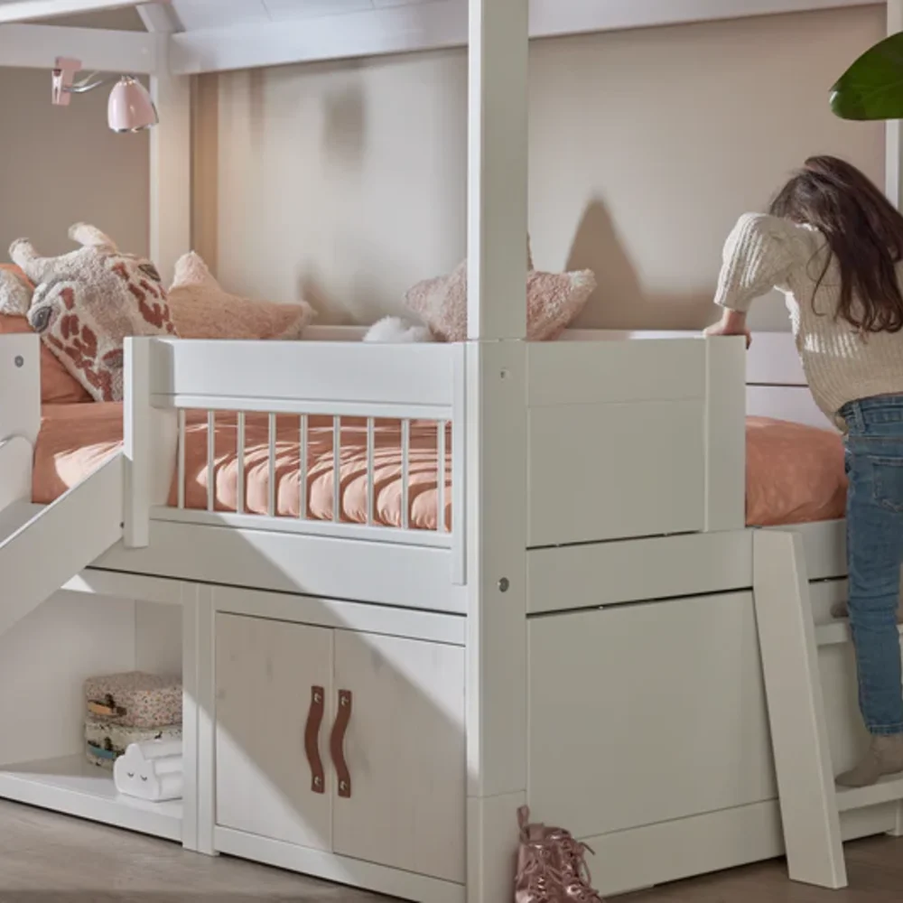 Kajuitbed beach house met trap/rolbodem Wit