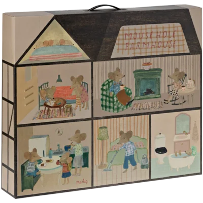Farmhouse mouse hole