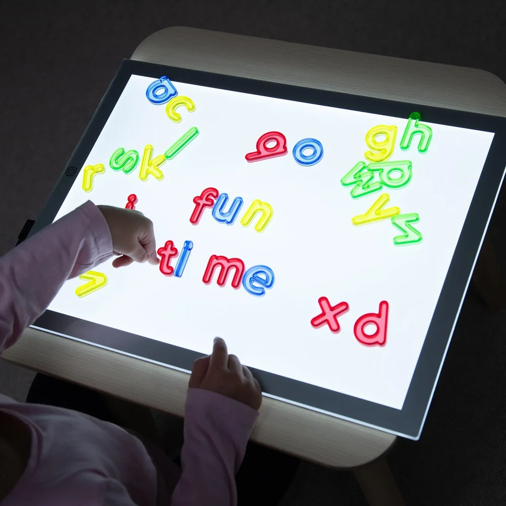 Doorschijnende Letters Kleine Letters