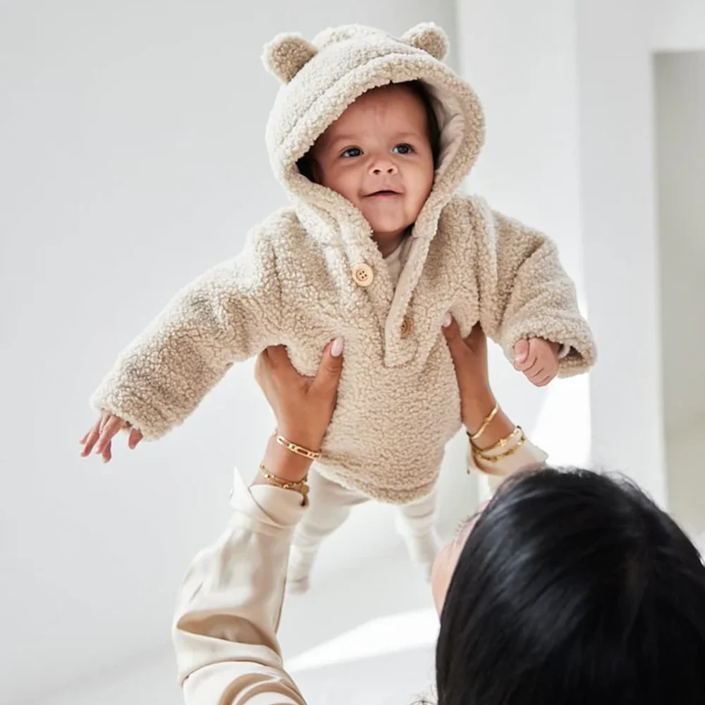 Novy gemakkelijk aantrekbaar jasje Teddy Beige