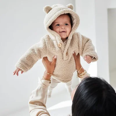 Novy gemakkelijk aantrekbaar jasje Teddy Beige