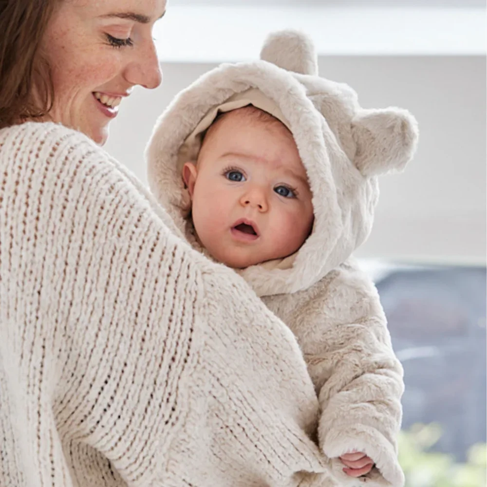 Novy gemakkelijk aantrekbaar jasje Fluffy Off white