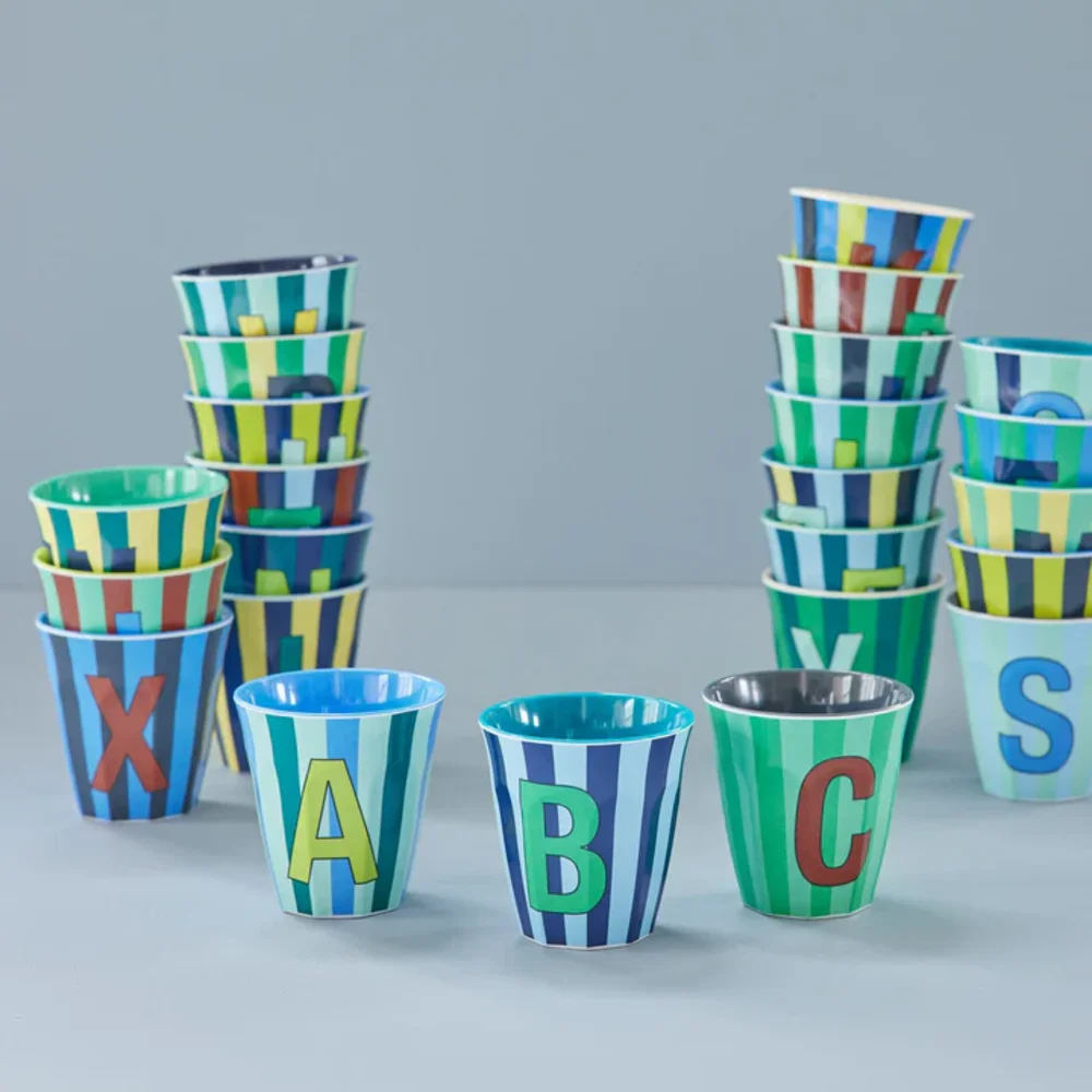 Melamine Letter beker S - Stripes - Medium - 250 m Bluish