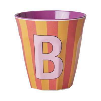Melamine Letter beker B - Stripes - Medium - 250 m Pinkish
