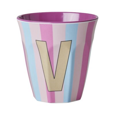 Melamine Letter beker V - Stripes - Medium - 250 m Pinkish