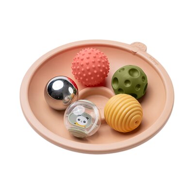 Tummy time action tray