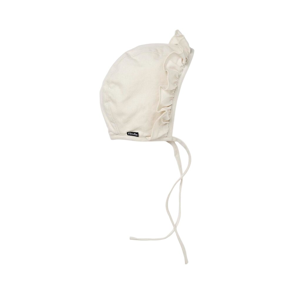 Winter Muts Creamy white