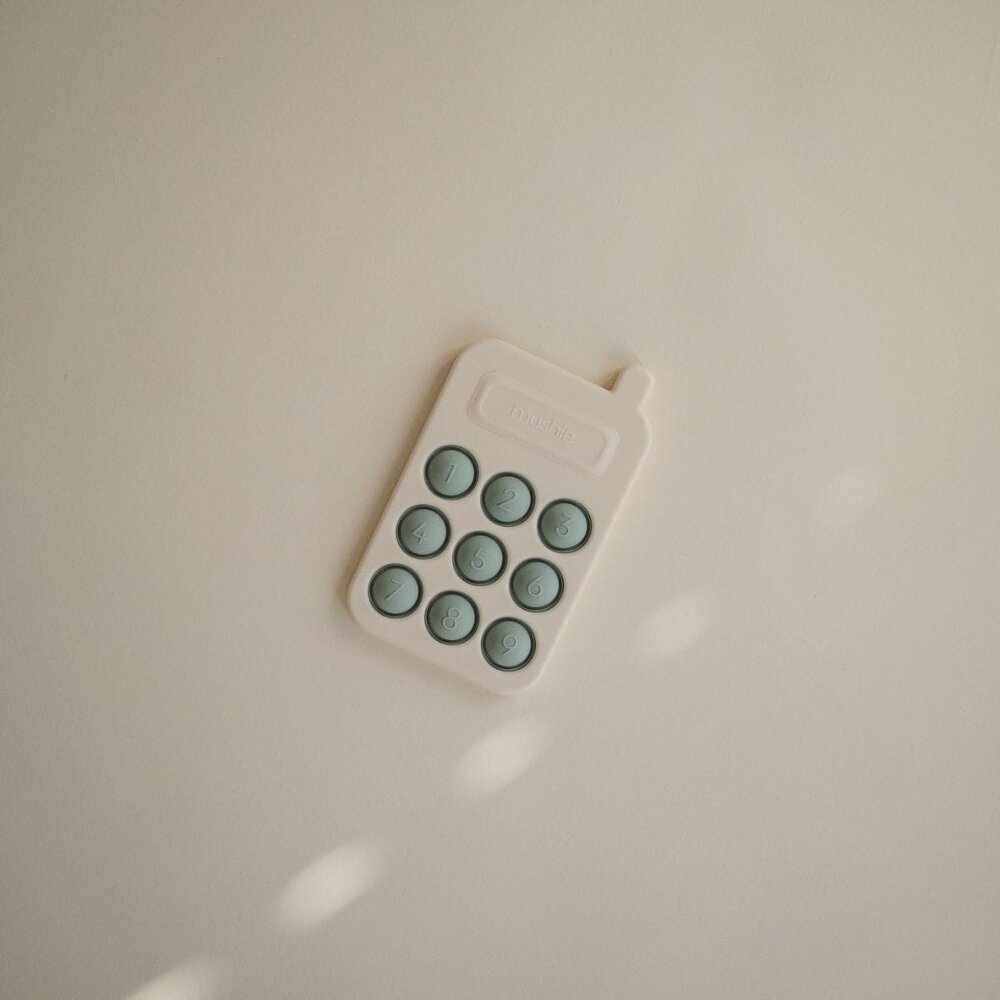 Drukspeeltje telefoon Cambridge Blue