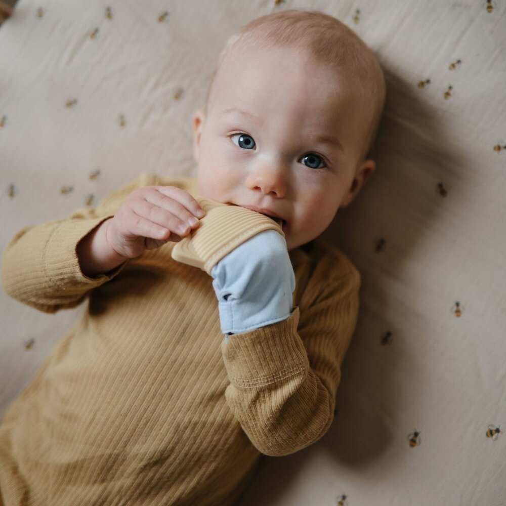 Bijthandschoen Sunshine/baby blue