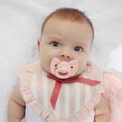 Fopspeen Binky Bow 3m+ Silicone Misty pink