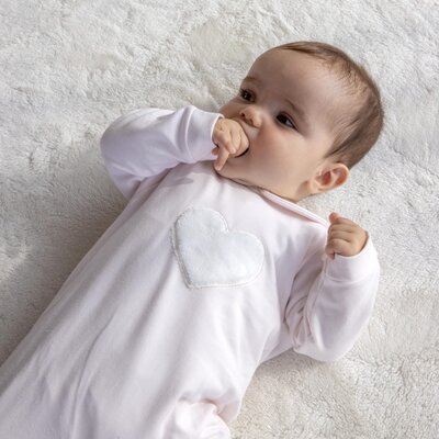 Babypakje Astrid teddy hart roze Babypakje Astrid teddy hart roze