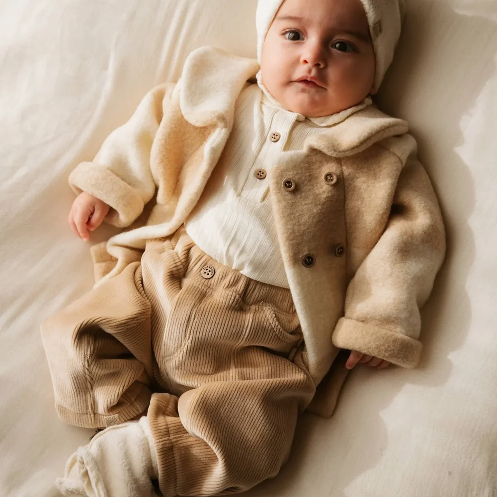 Mantel in gekookte wol Mocha Sand Mantel in gekookte wol Mocha Sand