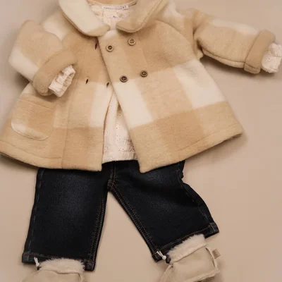 Mantel in gekookte wol Mocha Sand Mantel in gekookte wol Mocha Sand