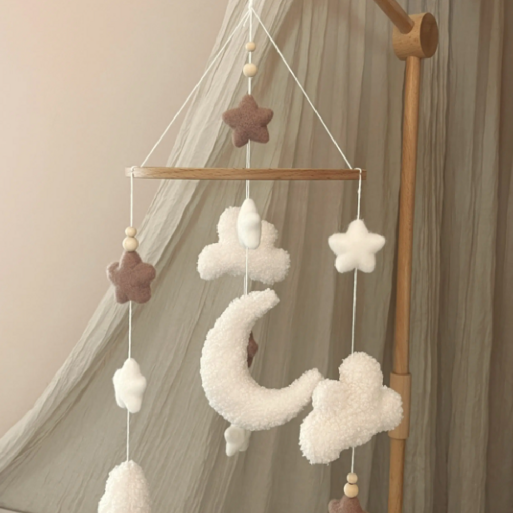 Fluffy Wolken muziekmobiel - handgemaakt