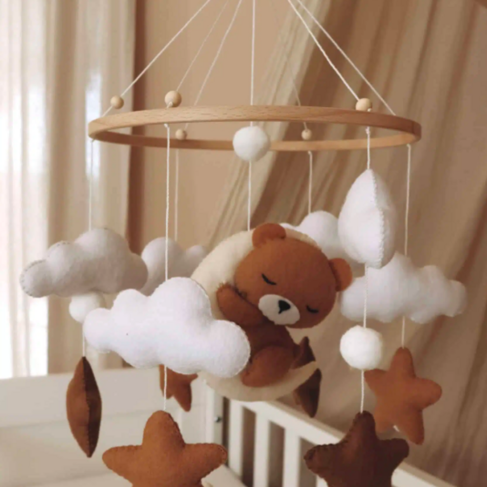 Slapende teddybeer muziekmobiel - handgemaakt