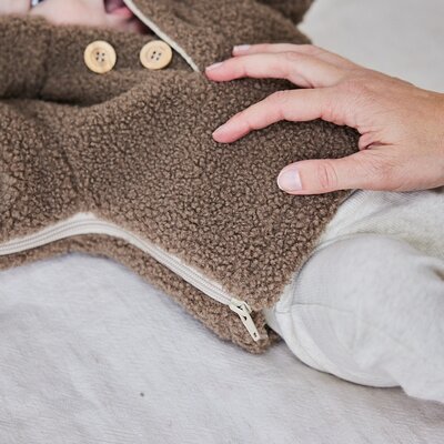 Babyjasje met zijritsen - Easy Zip - Novy teddy Dark brown