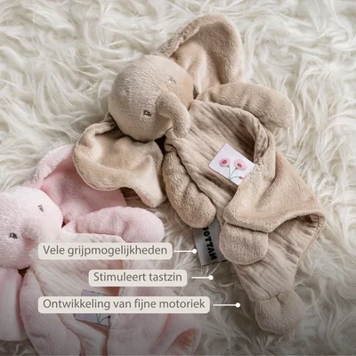 Mini doudou olifant FanFan Zand    Mini doudou olifant FanFan Zand