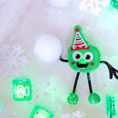 Glo pals light up cubes 4pc Christmas Glo pals light up cubes 4pc Christmas
