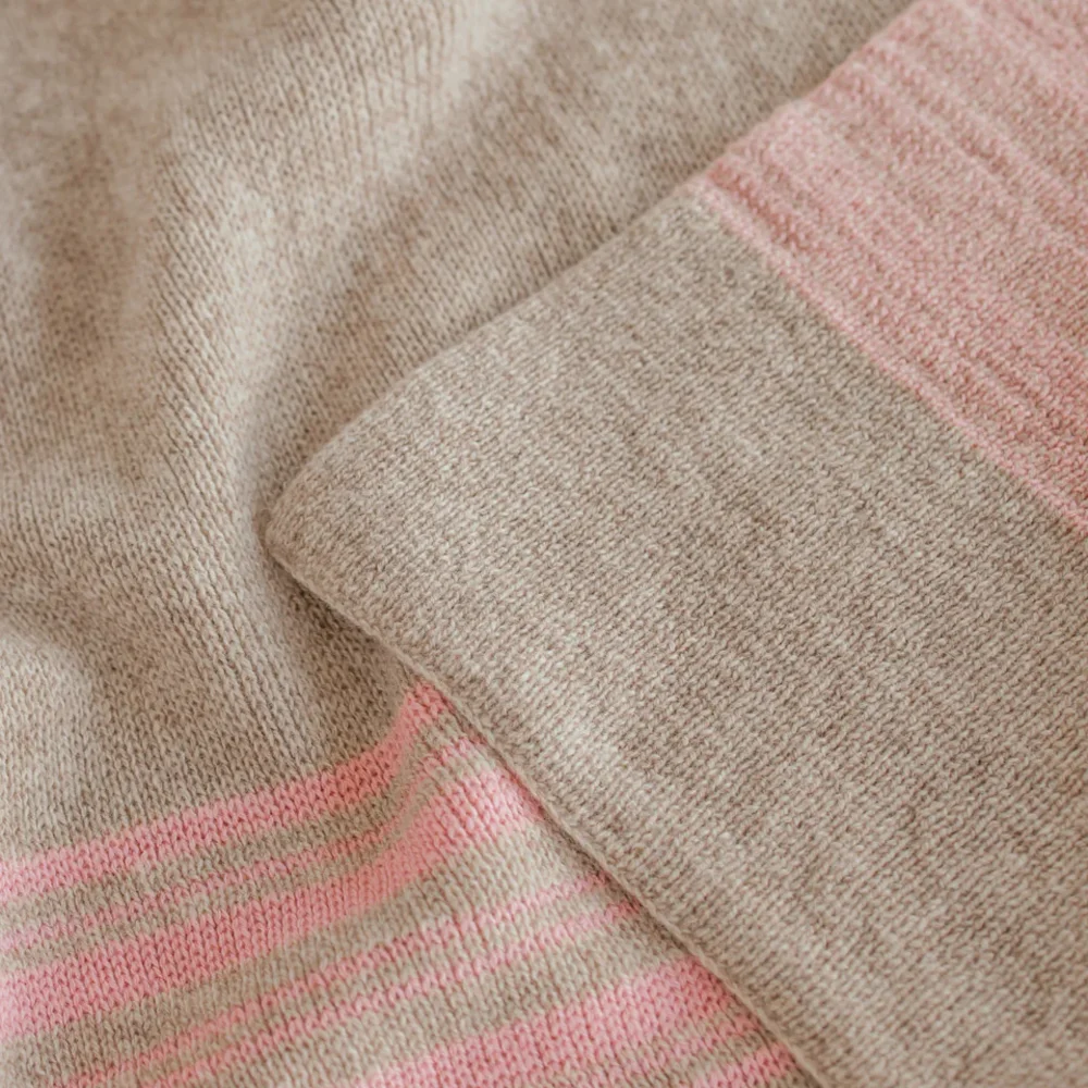 Deken Gilbert Sand/bubblegum Deken Gilbert Sand/bubblegum