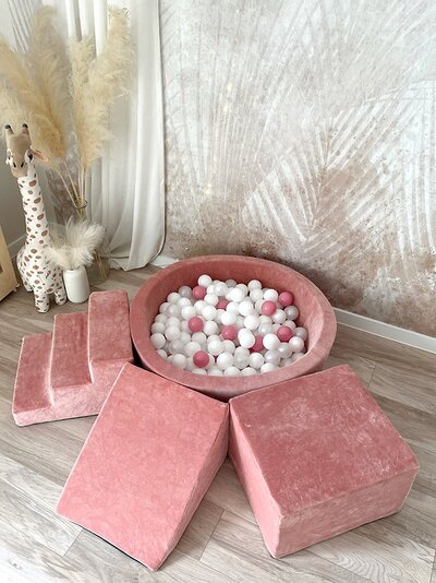 Foam speelset soft velvet (3st) + ballenbad 90x30 cm + 200 ballen Rasberry pink