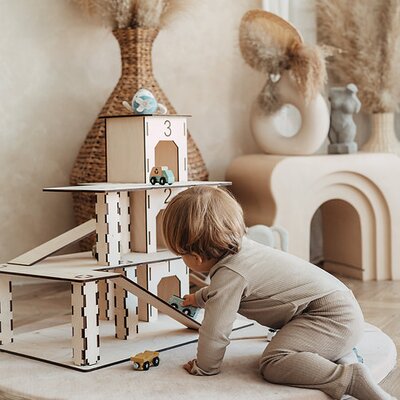 Big Garage (3 levels)