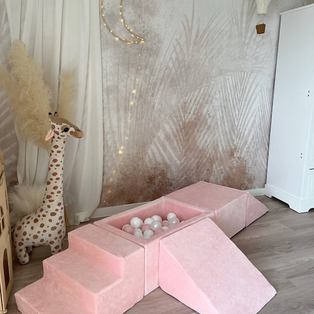 Foam speelset Soft Velvet (5 stuks) + ballenbad 65x35x30 + 100 ballen Soft Pink
