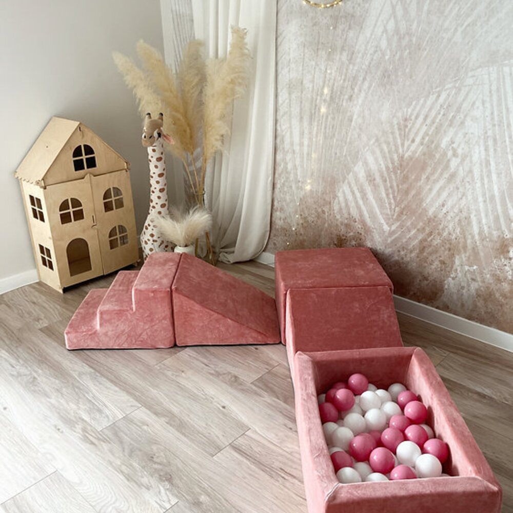 Foam speelset Soft Velvet (5 stuks) + ballenbad 65x35x30 + 100 ballen Soft Pink