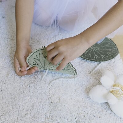 Wasbaar Play tapijt Swan Lake 130 x 170 cm Wasbaar Play tapijt Swan Lake 130 x 170 cm