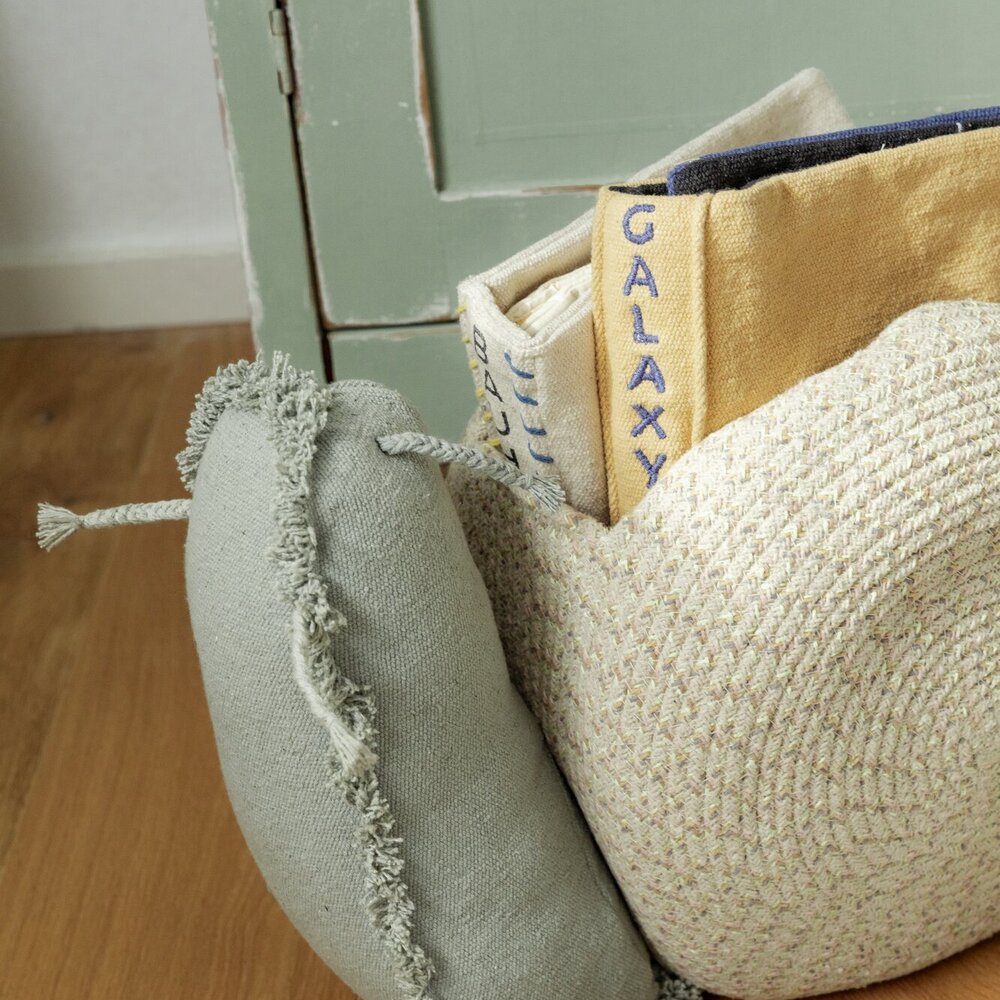 Pouf Mr. Snail - 35 x 95 x 45 cm