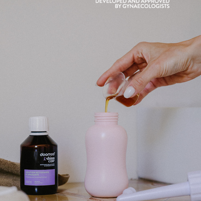 Reinigende en kalmerende oplossing Reinigende en kalmerende oplossing