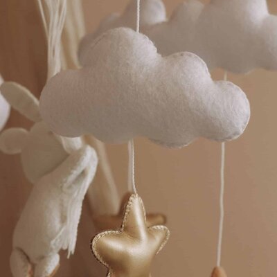 Baby konijn - mobiel - handgemaakt Baby konijn - mobiel - handgemaakt