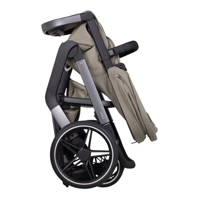 Kinderwagen Geo5 - volledige set Sage green Kinderwagen Geo5 - volledige set Sage green